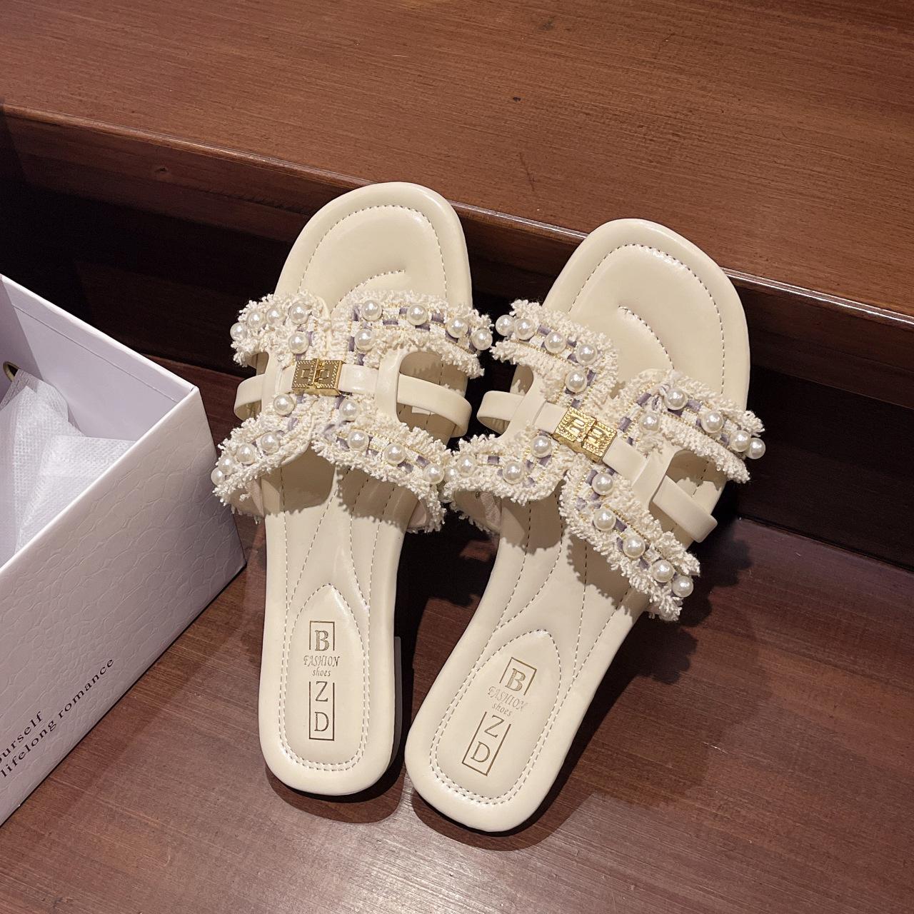 Xiaoxiangfeng flat-bottomed slippers women s 2025 new summer one-word cool slippers fashionable outer wear women s sandals trendy 40 серый
Xiaoxiangfeng flat-bottomed slippers women s 2025 new summer one-word cool slippers fashionable outer wear women s sandals trendy 40 серый