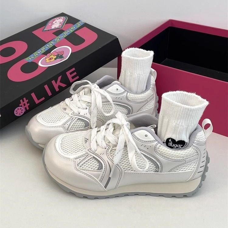 New Autumn retro thick-soled heightening Forrest Gump sports shoes women s autumn light casual breathable versatile dad shoes 40
New Autumn retro thick-soled heightening Forrest Gump sports shoes women s autumn light casual breathable versatile dad shoes 40