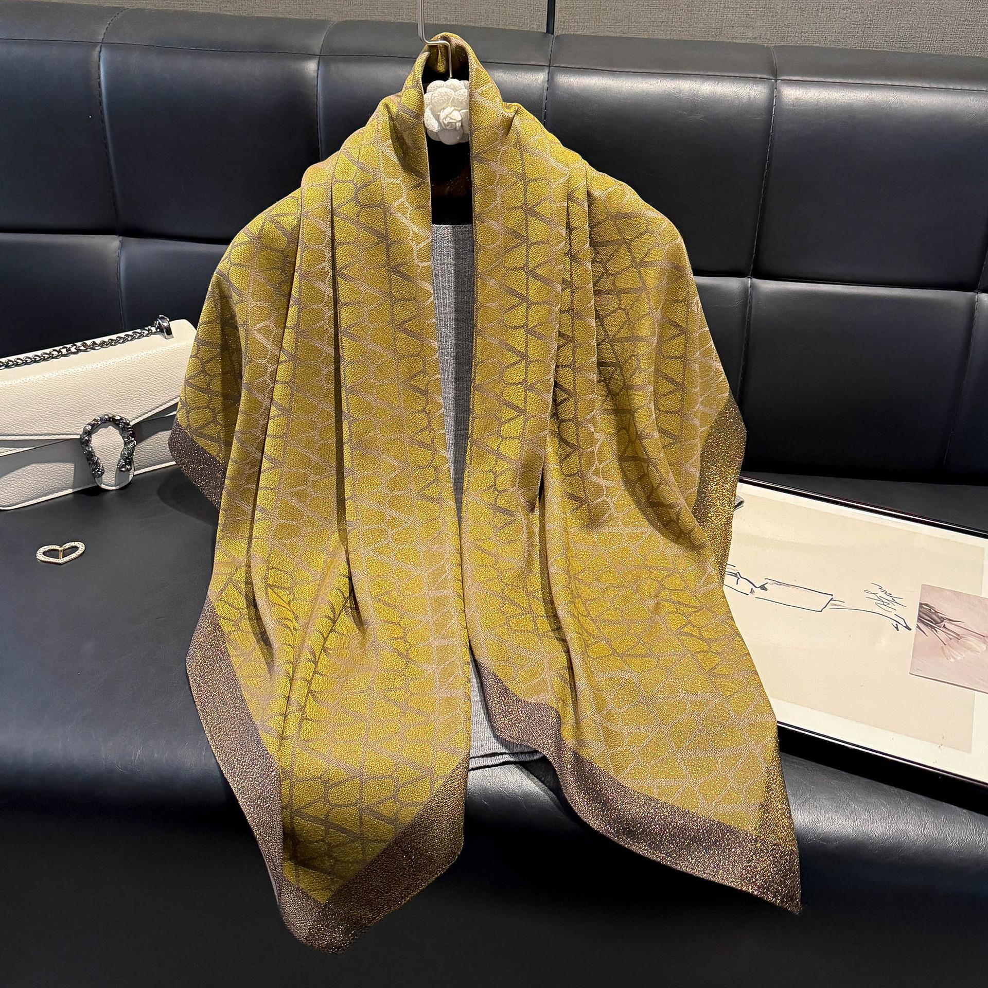 Simulation Silk Square Scarf Versatile Silk Scarf Printing High-End Decorative Shawl Scarf Tencel Cotton Gold Silk Four-Season Decoration жёлтый
Simulation Silk Square Scarf Versatile Silk Scarf Printing High-End Decorative Shawl Scarf Tencel Cotton Gold Silk Four-Season Decoration жёлтый