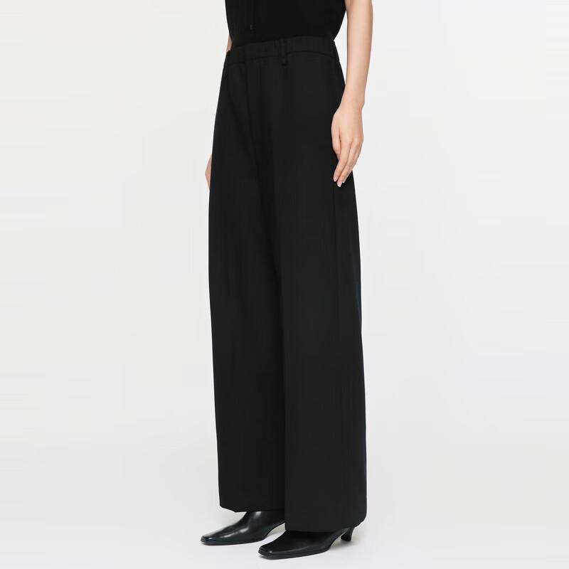 Женские брюки-кюлоты JNBY из смесовой шерсти M
Женские брюки-кюлоты JNBY из смесовой шерсти M