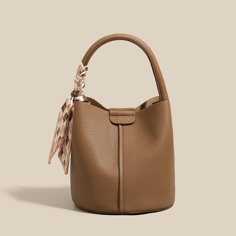 Сумка женская весенняя овощная корзина женская сумка модная дорожная сумка-ведро большая вместимость одно плечо сумка через плечо коричневый
Сумка женская весенняя овощная корзина женская сумка модная дорожная сумка-ведро большая вместимость одно плечо сумка через плечо коричневый