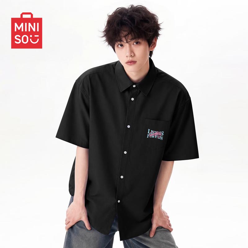 MINISO Men s Summer Oxford Short-Sleeved Shirt 2XL
MINISO Men s Summer Oxford Short-Sleeved Shirt 2XL