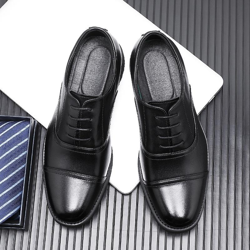 Leather shoes men s British style three-joint cowhide men s shoes low-top fashion work dress leather shoes 2025 37
Leather shoes men s British style three-joint cowhide men s shoes low-top fashion work dress leather shoes 2025 37