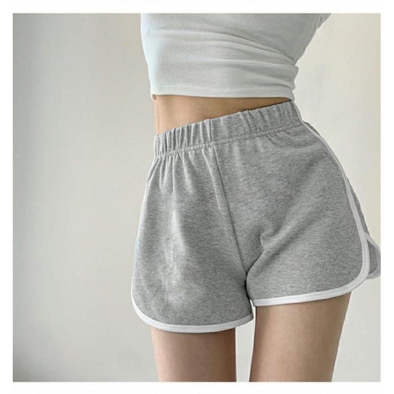 Women s Trendy Summer Sports Shorts: Loose, Slim, Three-Quarter Length, Wide-Leg Straight Fit S
Women s Trendy Summer Sports Shorts: Loose, Slim, Three-Quarter Length, Wide-Leg Straight Fit S