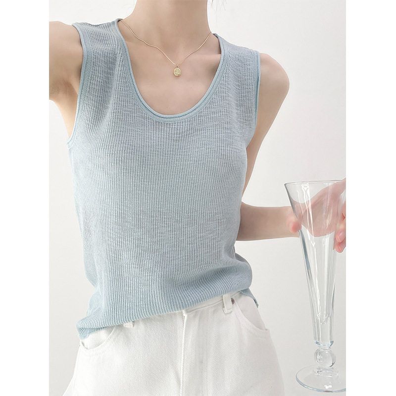 Light Blue Linen Ice Silk Knitted Vest for Women, Summer Outerwear, Thin and Slim-Fitting, U-Neck Collarbone Top Light Blue One size
Light Blue Linen Ice Silk Knitted Vest for Women, Summer Outerwear, Thin and Slim-Fitting, U-Neck Collarbone Top Light Blue One size
