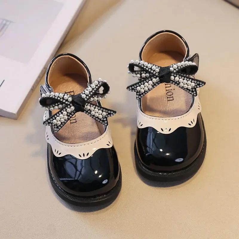 Spring Summer Girl s Shoes Beading Bow-tie Baby Girl Shoes Crystal Princess Dress Shoes Bordered Children Footwear F02262 21 чорний
Spring Summer Girl s Shoes Beading Bow-tie Baby Girl Shoes Crystal Princess Dress Shoes Bordered Children Footwear F02262 21 чорний