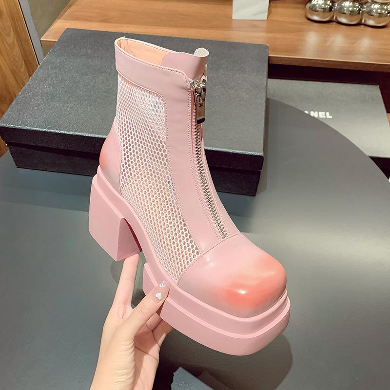 Mesh hollow breathable cool boots women s spring and summer 2025 new thick heel Martin boots versatile thick-soled short boots 39 рожевий
Mesh hollow breathable cool boots women s spring and summer 2025 new thick heel Martin boots versatile thick-soled short boots 39 рожевий