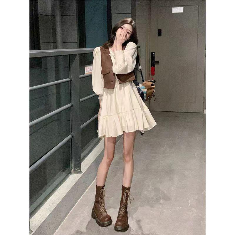 Elegant French-Style Cinched-Waist Dress & Short Vest Set for Female Students S (75-90 jin)
Elegant French-Style Cinched-Waist Dress & Short Vest Set for Female Students S (75-90 jin)