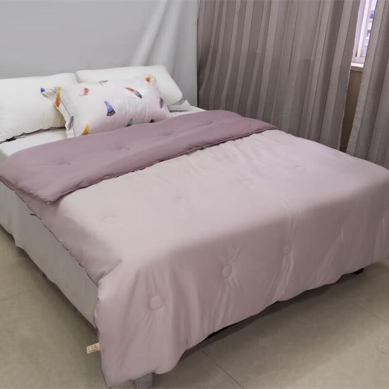 Knitted Summer Fiber Quilt
Knitted Summer Fiber Quilt