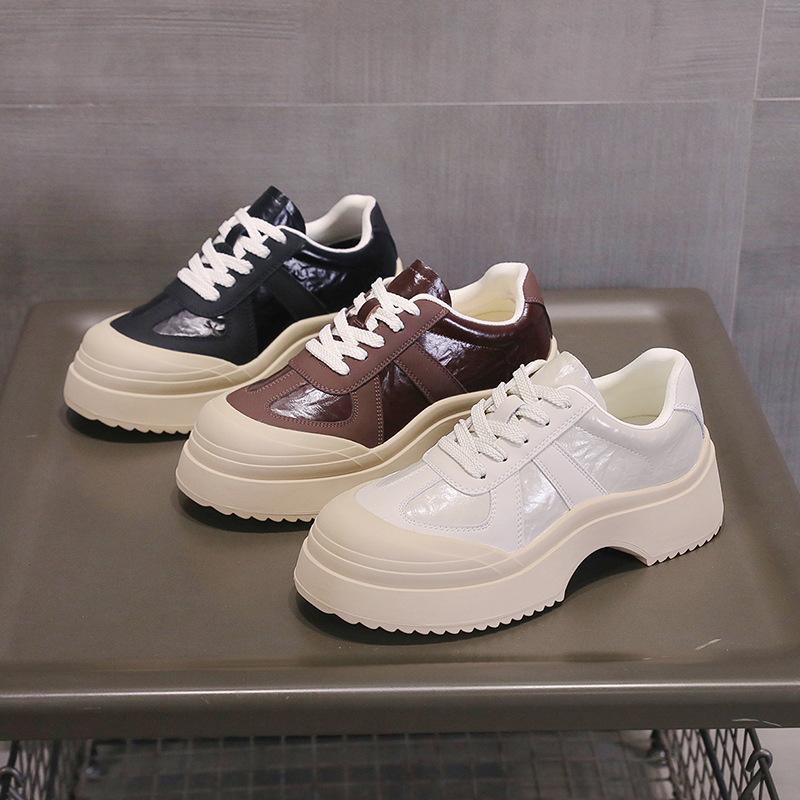 Female small sports retro lace-up new versatile thick-soled inner heightening board shoes wholesale casual shoes solid color autumn 35
Female small sports retro lace-up new versatile thick-soled inner heightening board shoes wholesale casual shoes solid color autumn 35