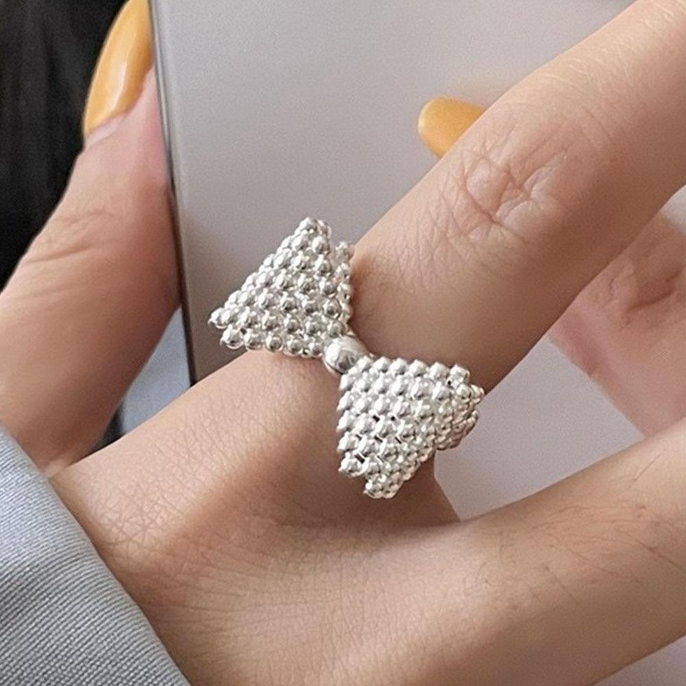 925 Sterling Silver Rings Fashion Hip Hop Vintage Couples Creative Big Bow Design Thai Silver Party Jewelry Birthday Gifts белый
925 Sterling Silver Rings Fashion Hip Hop Vintage Couples Creative Big Bow Design Thai Silver Party Jewelry Birthday Gifts белый