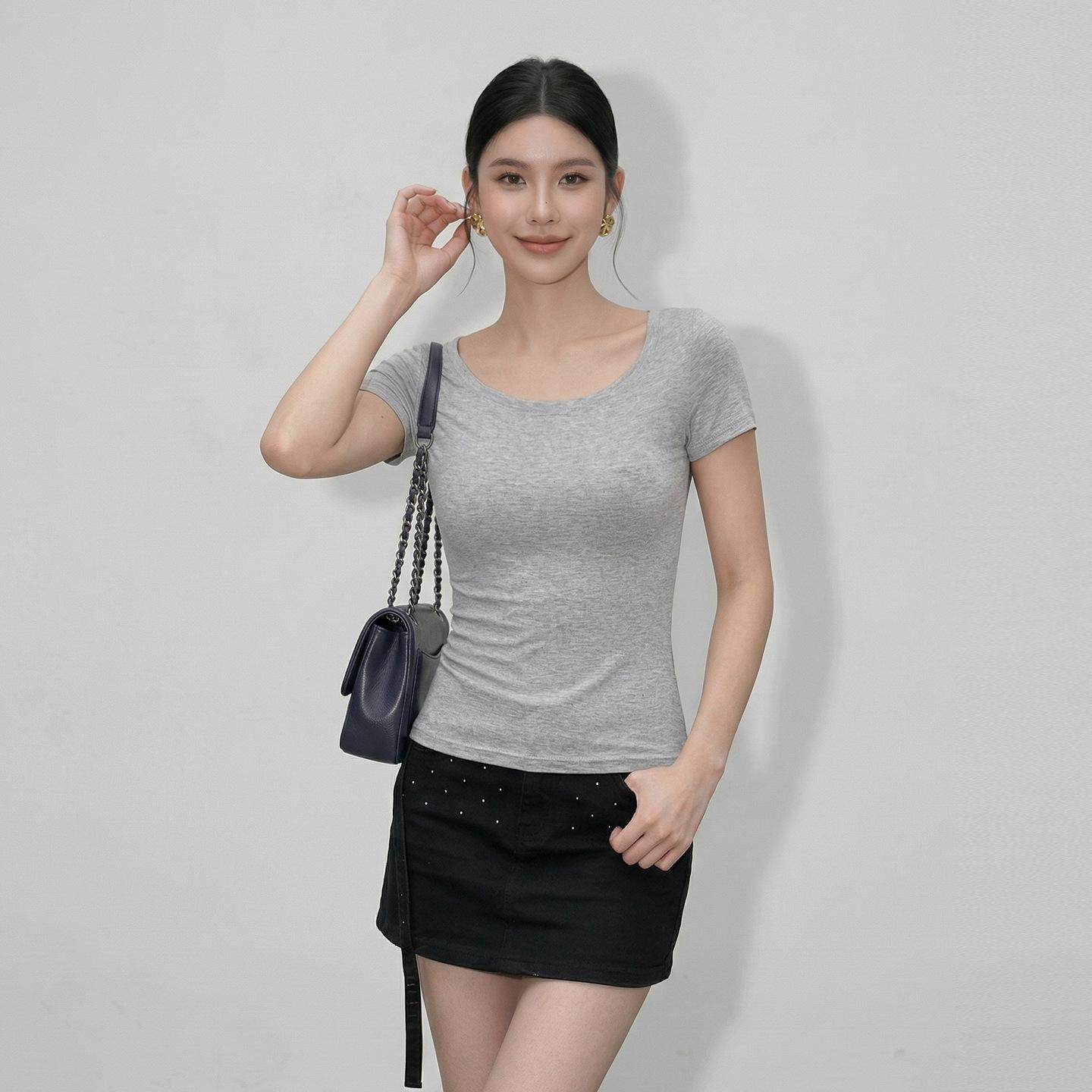 Pure desire, slanted shoulders, wearing short-sleeved T-shirts, girls summer lazy style, solid color, thin and loose, off-the-shoulder half-sleeves xl( 62.5-70kg ) сірий колір
Pure desire, slanted shoulders, wearing short-sleeved T-shirts, girls summer lazy style, solid color, thin and loose, off-the-shoulder half-sleeves xl( 62.5-70kg ) сірий колір