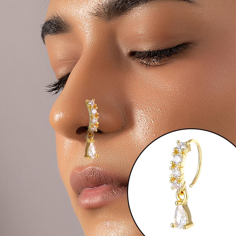 1Pc Non-perforated Fashion Jewelry Women Gift Fake Nose Piercing Copper Nose Clip Rings O-shaped
1Pc Non-perforated Fashion Jewelry Women Gift Fake Nose Piercing Copper Nose Clip Rings O-shaped
