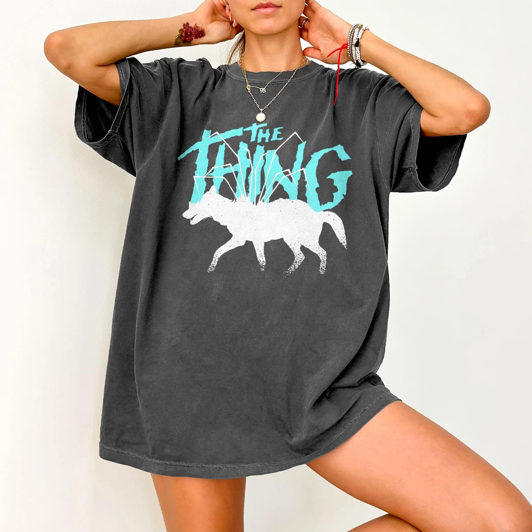 2026 Summer Womens Vintage The Thing Horror TShirt Unisex Cotton and Breathable Short Sleeve Oversized Loose Casual S
2026 Summer Womens Vintage The Thing Horror TShirt Unisex Cotton and Breathable Short Sleeve Oversized Loose Casual S