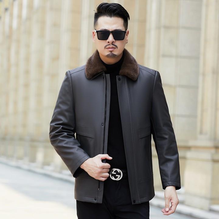 Autumn and winter new men s genuine leather jacket with fur integrated removable liner, velvet and thickened fur collar daddy outfit M
Autumn and winter new men s genuine leather jacket with fur integrated removable liner, velvet and thickened fur collar daddy outfit M