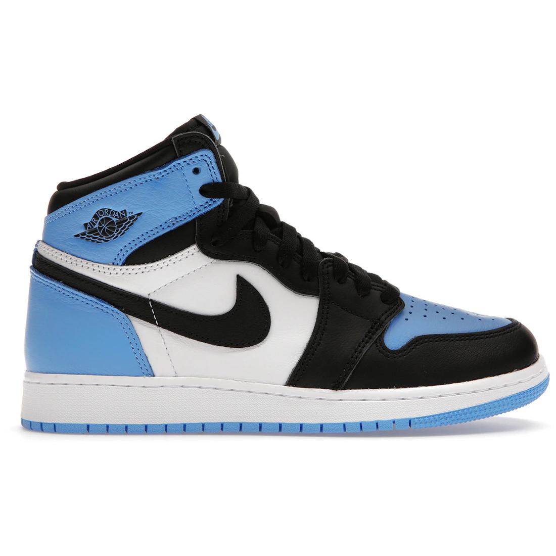 Sneaker Jordan 1 Retro High OG UNC Toe (GS)(FD1437-400) 36
Sneaker Jordan 1 Retro High OG UNC Toe (GS)(FD1437-400) 36