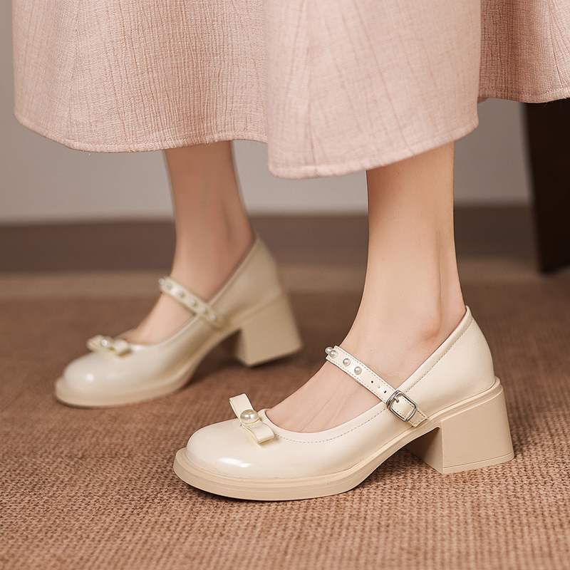 Krazing Pot Microfiber Round Toe Thick Med Heels Spring Summer Shoes Big Size 43 Pearl Decoration Women Platform Pumps 33 слонова кістка
Krazing Pot Microfiber Round Toe Thick Med Heels Spring Summer Shoes Big Size 43 Pearl Decoration Women Platform Pumps 33 слонова кістка