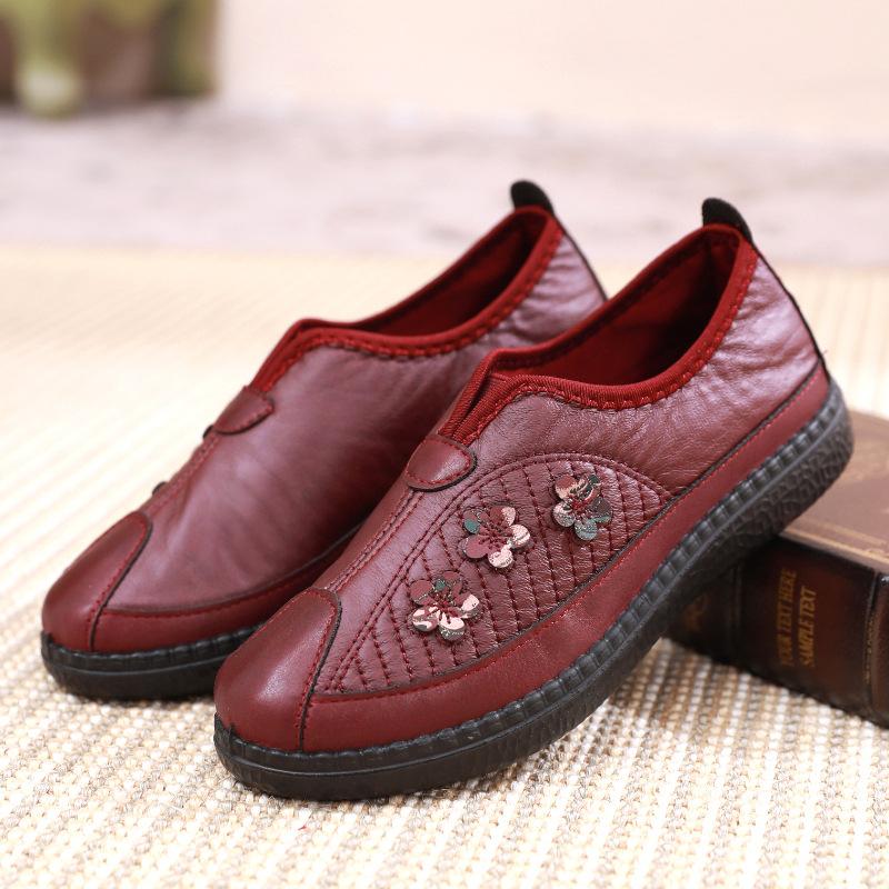 Spring and Autumn new cloth shoes single shoes non-slip soft sole comfortable wear-resistant one-pedal shoes 35
Spring and Autumn new cloth shoes single shoes non-slip soft sole comfortable wear-resistant one-pedal shoes 35