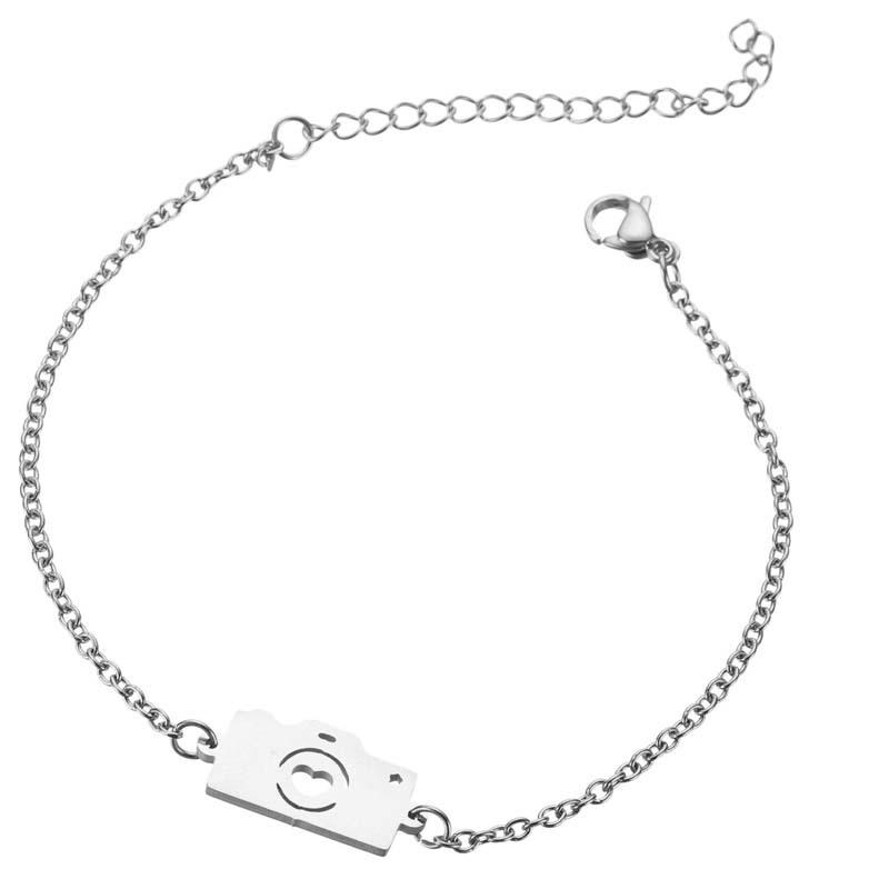Cross-Border Fashion Camera Pendant Heart Bracelet
Cross-Border Fashion Camera Pendant Heart Bracelet