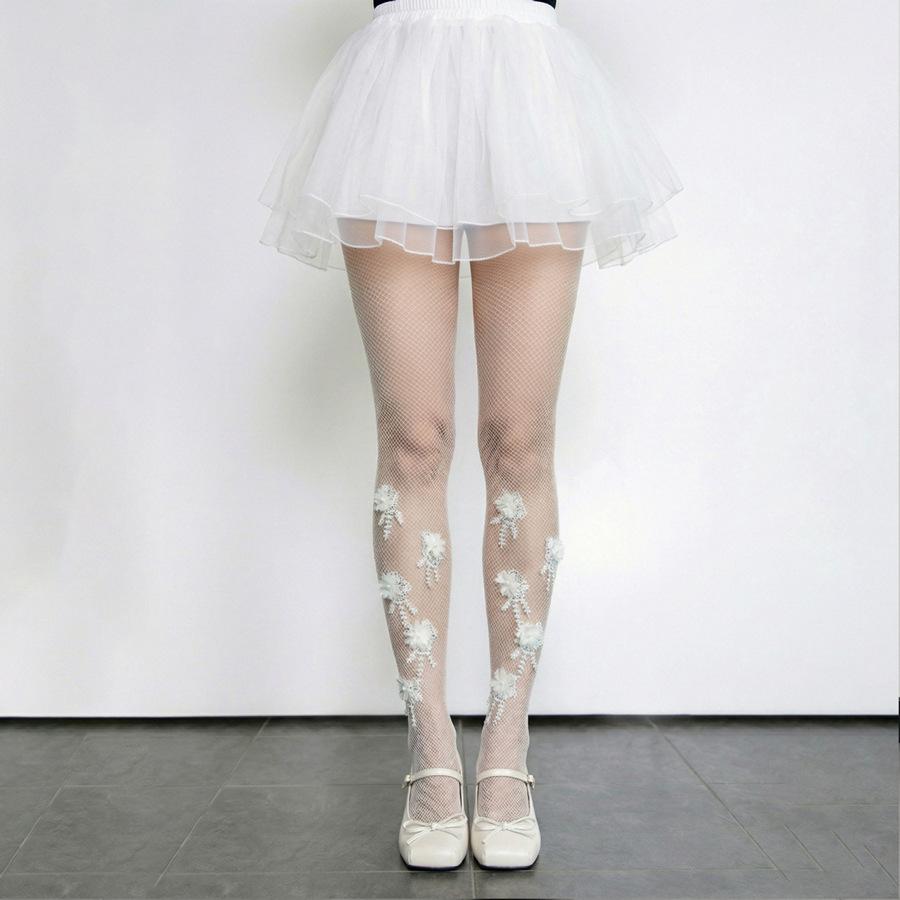 New three-dimensional white lace appliqué pearl flower tassel small mesh pantyhose for women Average Size білий
New three-dimensional white lace appliqué pearl flower tassel small mesh pantyhose for women Average Size білий