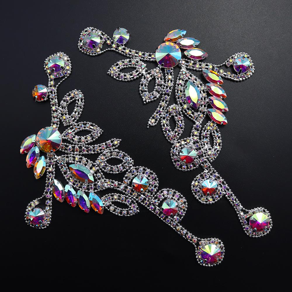 Floral Rhinestone Brooch Applique for Evening Dress or Wedding Waist Belt Embellishment
Floral Rhinestone Brooch Applique for Evening Dress or Wedding Waist Belt Embellishment