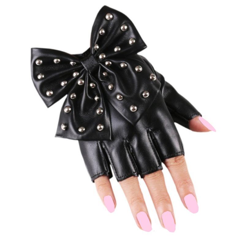 Женские перчатки без пальцев из ПУ кожи с большим бантом и заклепками, для вечеринок, танцев, сценических выступлений, танцев в ночном клубе, Лолита косплей варежки One Size
Женские перчатки без пальцев из ПУ кожи с большим бантом и заклепками, для вечеринок, танцев, сценических выступлений, танцев в ночном клубе, Лолита косплей варежки One Size