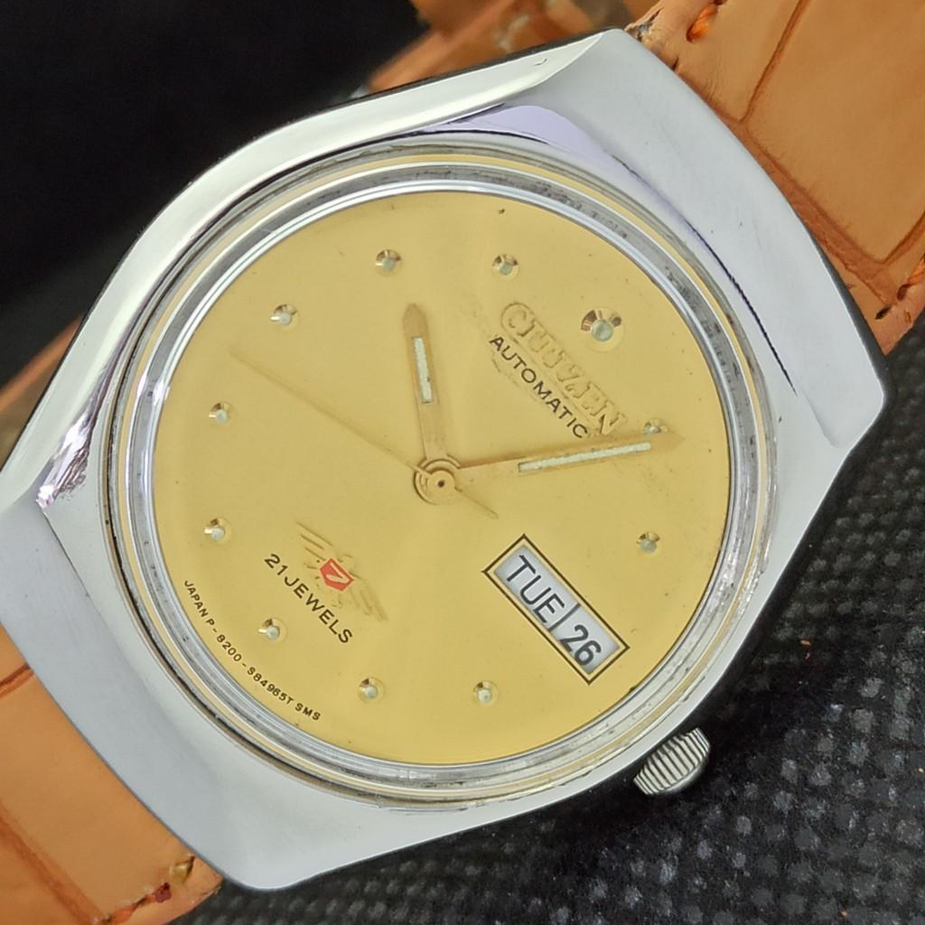 USED VINTAGE CITIZEN AUTO 8200 JAPAN MENS D/D ORIGINAL DIAL WATCH 534e-a281435-2 SKU534e-a281435
USED VINTAGE CITIZEN AUTO 8200 JAPAN MENS D/D ORIGINAL DIAL WATCH 534e-a281435-2 SKU534e-a281435