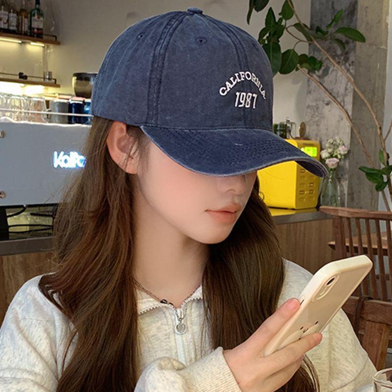 Classic Vintage Washed Denim Baseball Cap - Stylish Trucker Hat for Men and Women - Comfortable and Breathable Design for All Adjustable темно-синього кольору
Classic Vintage Washed Denim Baseball Cap - Stylish Trucker Hat for Men and Women - Comfortable and Breathable Design for All Adjustable темно-синього кольору