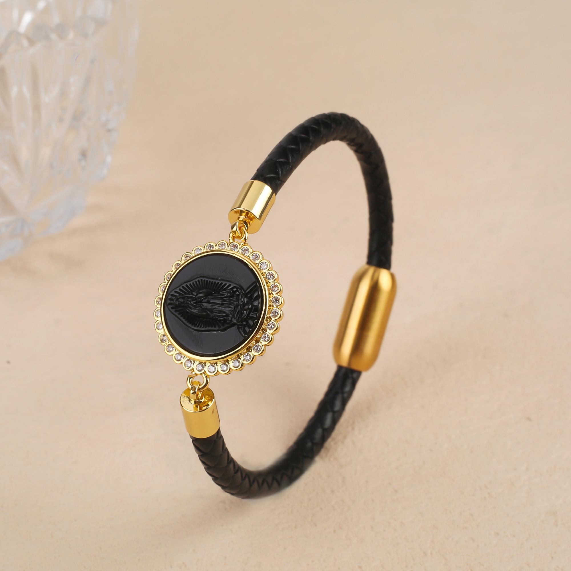 New Women Leather Rope Stainless Steel Clasp Bangle 10 Color Crystal Madonna Bracelet Elegant for Party Zircon Friendship Gift 17cm
New Women Leather Rope Stainless Steel Clasp Bangle 10 Color Crystal Madonna Bracelet Elegant for Party Zircon Friendship Gift 17cm