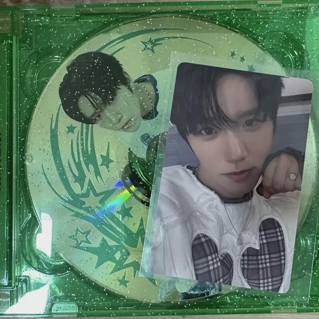 Ncitywish Цветной драгоценный камень Ли Джэхи выпустил альбом
Ncitywish Цветной драгоценный камень Ли Джэхи выпустил альбом