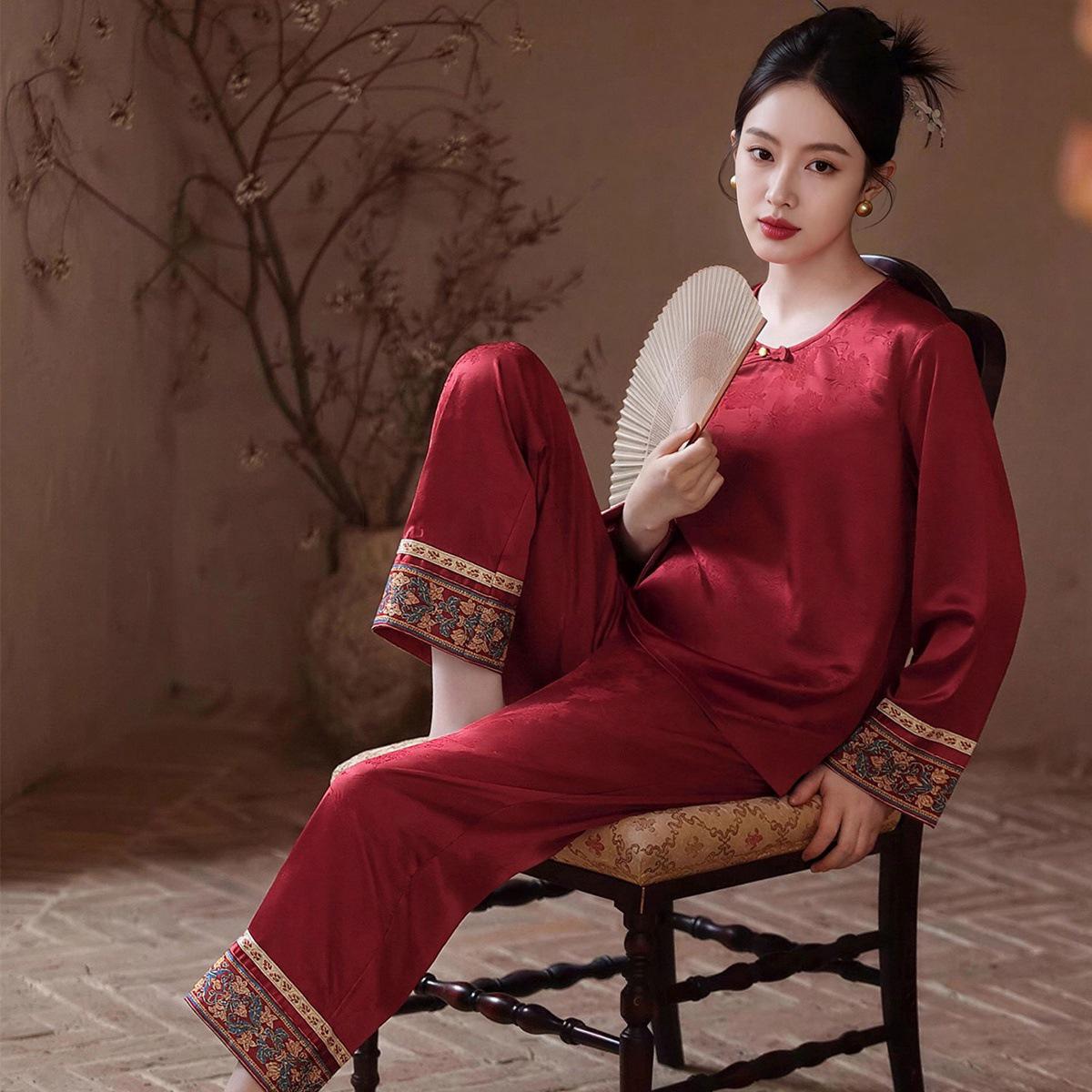 Red Chinese-Style Bridal Pajamas for Women, Ice Silk with Chest Pads 2XL
Red Chinese-Style Bridal Pajamas for Women, Ice Silk with Chest Pads 2XL