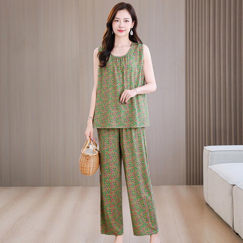 Breathable Cotton Silk Two-Piece Pajama Set for Women Aged 50-60 XL (90-115 lbs)
Breathable Cotton Silk Two-Piece Pajama Set for Women Aged 50-60 XL (90-115 lbs)