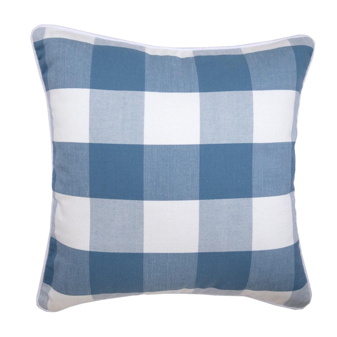 The HomeCentric Blue & Ivory White Большая клетчатая клетчатая наволочка для дивана в мелкую клетку Хлопковая наволочка в клетку Buffalo Наволочка из хлопка Синяя наволочка - синяя клетка
The HomeCentric Blue & Ivory White Большая клетчатая клетчатая наволочка для дивана в мелкую клетку Хлопковая наволочка в клетку Buffalo Наволочка из хлопка Синяя наволочка - синяя клетка