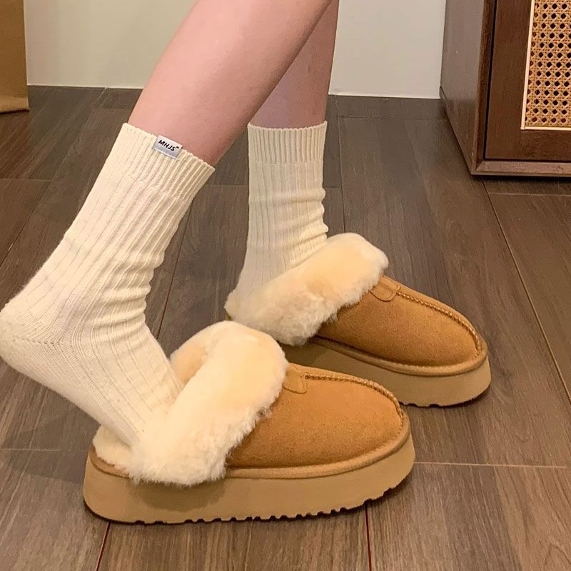 Пушистые тапочки на толстой подошве, женские, носят как зимние сапоги, с сумкой-головой, полутапочки, женские, 2025 новинка, зимние бархатные хлопковые тапочки 40 малиновый
Пушистые тапочки на толстой подошве, женские, носят как зимние сапоги, с сумкой-головой, полутапочки, женские, 2025 новинка, зимние бархатные хлопковые тапочки 40 малиновый