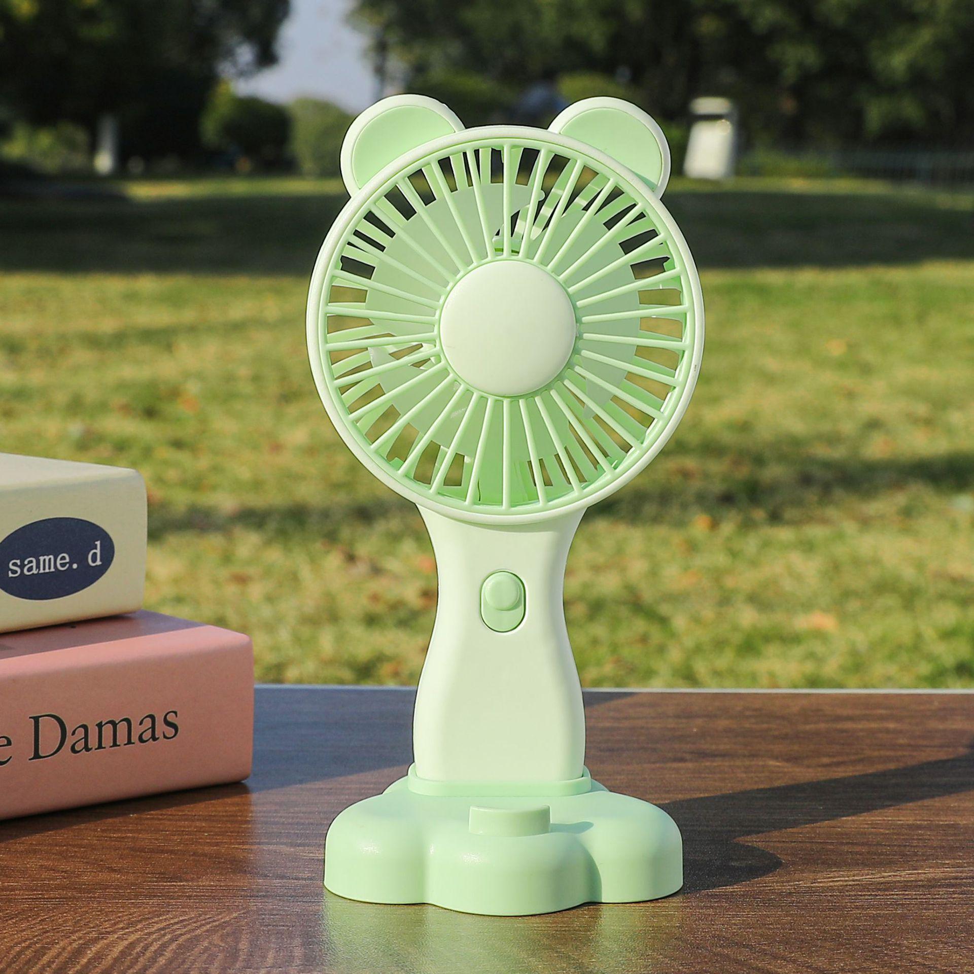 Rechargeable Desktop USB Fan for Dorm Rooms - Cartoon Design with Base 8*4.8*15.5cm зелёный
Rechargeable Desktop USB Fan for Dorm Rooms - Cartoon Design with Base 8*4.8*15.5cm зелёный
