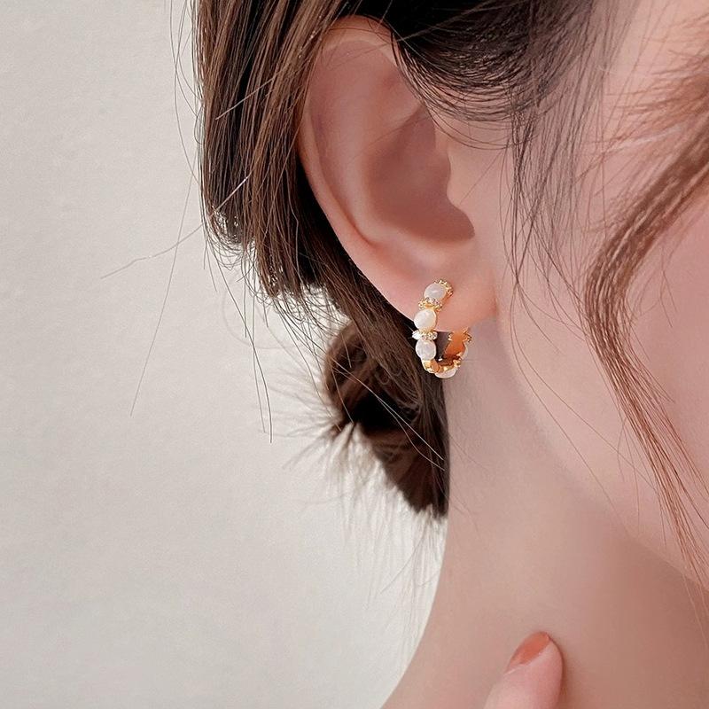 Маленькие серьги-пряжки с кошачьим глазом, нежные блестящие циркониевые милые серьги, женская пряжка, модные украшения, женские аксессуары для подарков на вечеринку
Маленькие серьги-пряжки с кошачьим глазом, нежные блестящие циркониевые милые серьги, женская пряжка, модные украшения, женские аксессуары для подарков на вечеринку