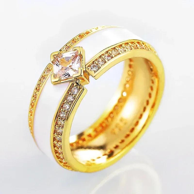 Huitan New Gorgeous Gold Color AAA Solitaire Princess Cut Classic Women Wedding Band Rings Elegant Proposal for Girlfriend 6
Huitan New Gorgeous Gold Color AAA Solitaire Princess Cut Classic Women Wedding Band Rings Elegant Proposal for Girlfriend 6