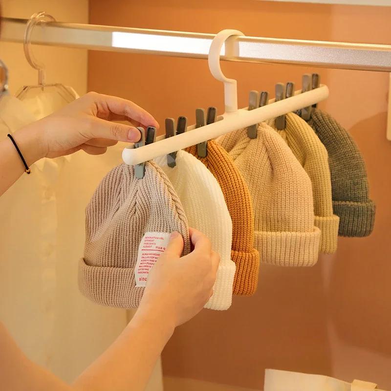 Hats Hanging Organizer Rack with 6 Clips Peaked Cap Socks Scarf Storage Rack Hanger Multifunction Closet Wardrobe Storage Holder
Hats Hanging Organizer Rack with 6 Clips Peaked Cap Socks Scarf Storage Rack Hanger Multifunction Closet Wardrobe Storage Holder