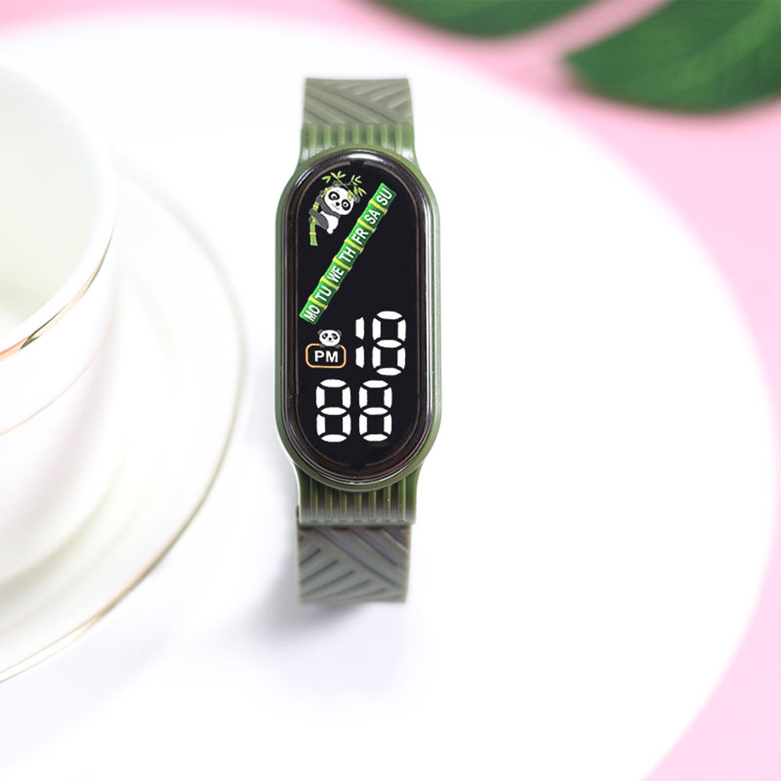 Мультяшные часы с дисплеем, номер недели, браслет, время, подходят для студентов и детей, часы-браслет One Size
Мультяшные часы с дисплеем, номер недели, браслет, время, подходят для студентов и детей, часы-браслет One Size