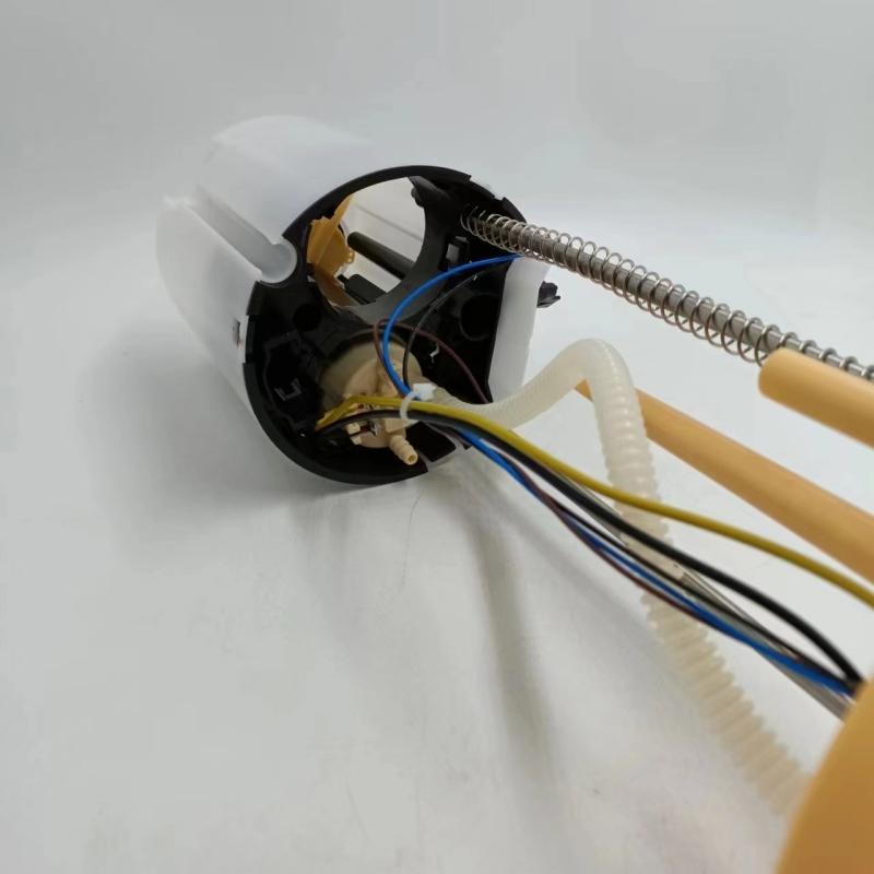 2H0919050D Fuel Pump Fits For AMAROK 2.0 TDI 2H0919050F
2H0919050D Fuel Pump Fits For AMAROK 2.0 TDI 2H0919050F