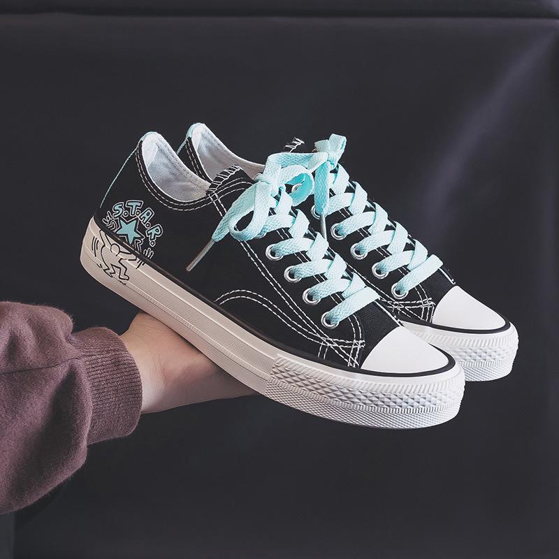 Женские повседневные парусиновые туфли, легкие и удобные кроссовки для ходьбы, студенческие кроссовки для бега 40 синий/чёрный
Женские повседневные парусиновые туфли, легкие и удобные кроссовки для ходьбы, студенческие кроссовки для бега 40 синий/чёрный