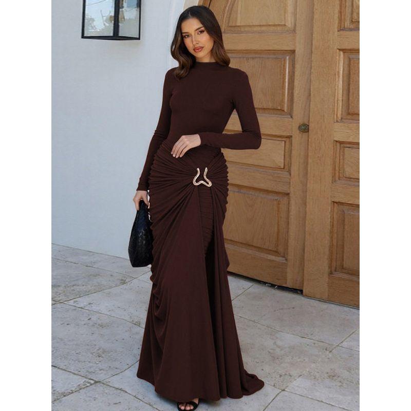 Winter New European and American Women s Fashion Solid Color Round Neck Long Sleeve Dress with Metal Decoration and Pleated Bodycon Design for Women Brown S
Winter New European and American Women s Fashion Solid Color Round Neck Long Sleeve Dress with Metal Decoration and Pleated Bodycon Design for Women Brown S
