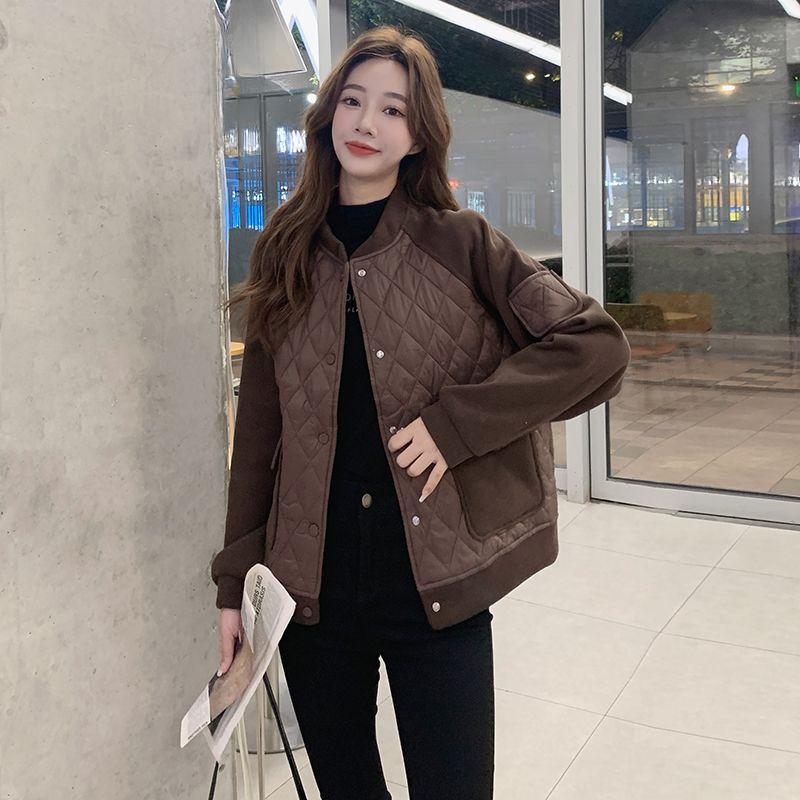 Весенне-осенняя женская короткая стеганая винтажная бейсбольная куртка, хлопковое пальто, маленький размер XXL кофейный
Весенне-осенняя женская короткая стеганая винтажная бейсбольная куртка, хлопковое пальто, маленький размер XXL кофейный