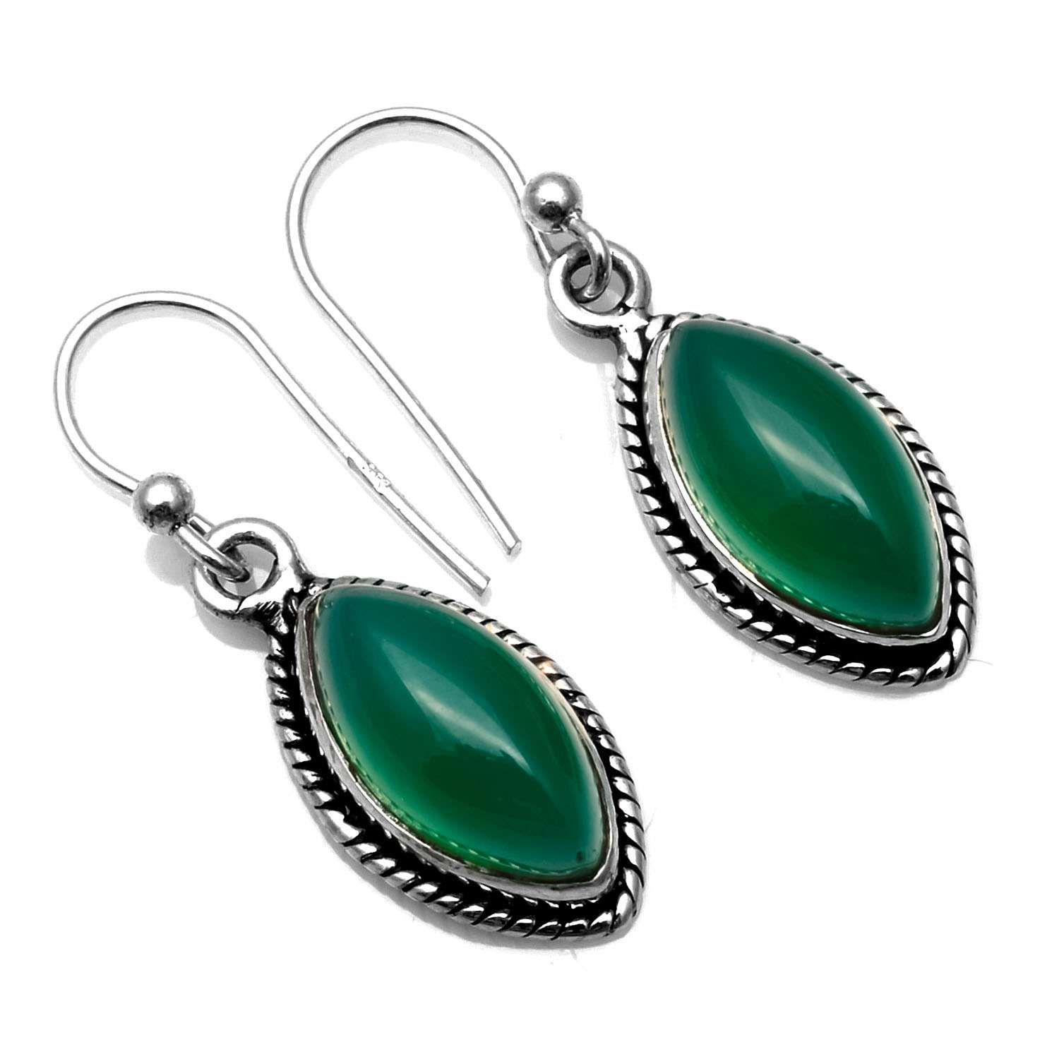 Green Onyx Gemstone Earrings Solid 925 Sterling Silver Handmade Earrings Jewelry Gift For Women And Girls E-1012
Green Onyx Gemstone Earrings Solid 925 Sterling Silver Handmade Earrings Jewelry Gift For Women And Girls E-1012
