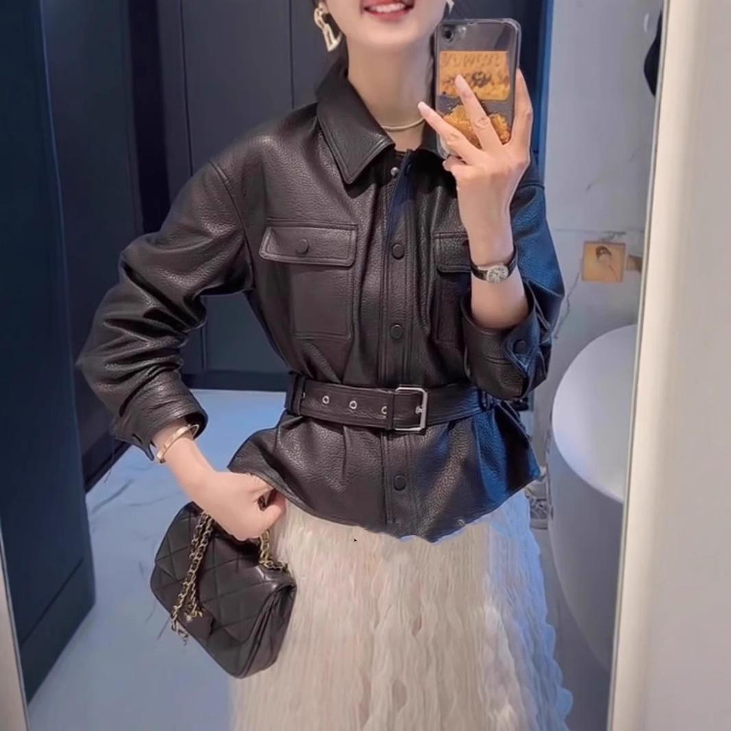 Korean Fashion Slimming Leather Jacket Coat for Women - Small Size, Spring & Autumn 2025 M
Korean Fashion Slimming Leather Jacket Coat for Women - Small Size, Spring & Autumn 2025 M