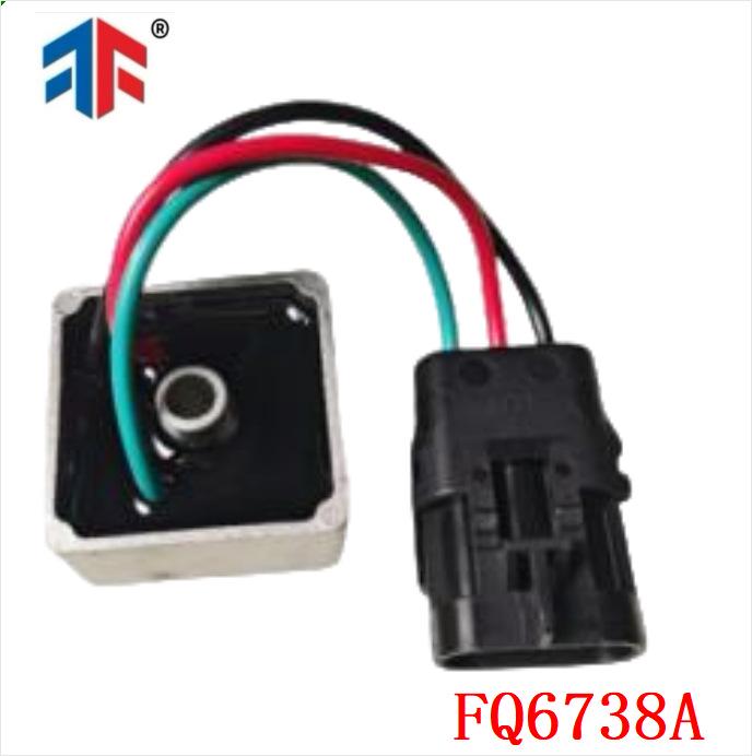 Compatible with John Deere: AM121776, AM136298, 119-9492, C31249.
Compatible with John Deere: AM121776, AM136298, 119-9492, C31249.