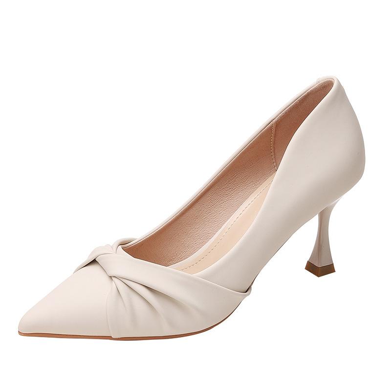 Women s high heels Sexy pointy office high heels Elegant leather spring and summer new women s shoes 35
Women s high heels Sexy pointy office high heels Elegant leather spring and summer new women s shoes 35