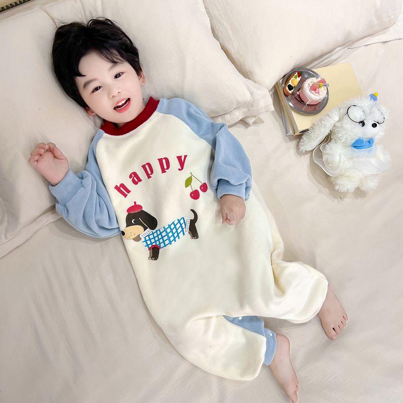 Boys One-Piece Pajamas, New Autumn and Winter Thickened Fleece One-Piece Romper, Children s Boys Flannel Loungewear Blue 90
Boys One-Piece Pajamas, New Autumn and Winter Thickened Fleece One-Piece Romper, Children s Boys Flannel Loungewear Blue 90