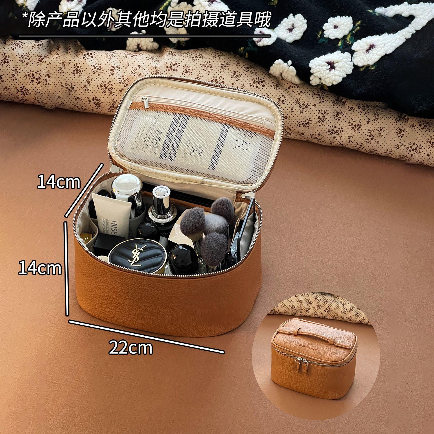 2025 New Female Cosmetic Bag Waterproof Cosmetic Organizer Bag Travel Portable Handheld Wash Cosmetic Bag коричневий
2025 New Female Cosmetic Bag Waterproof Cosmetic Organizer Bag Travel Portable Handheld Wash Cosmetic Bag коричневий