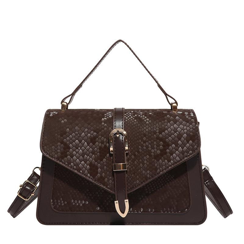Vintage new fashion shoulder messenger bag casual simple casual belt decoration portable small square bag
Vintage new fashion shoulder messenger bag casual simple casual belt decoration portable small square bag